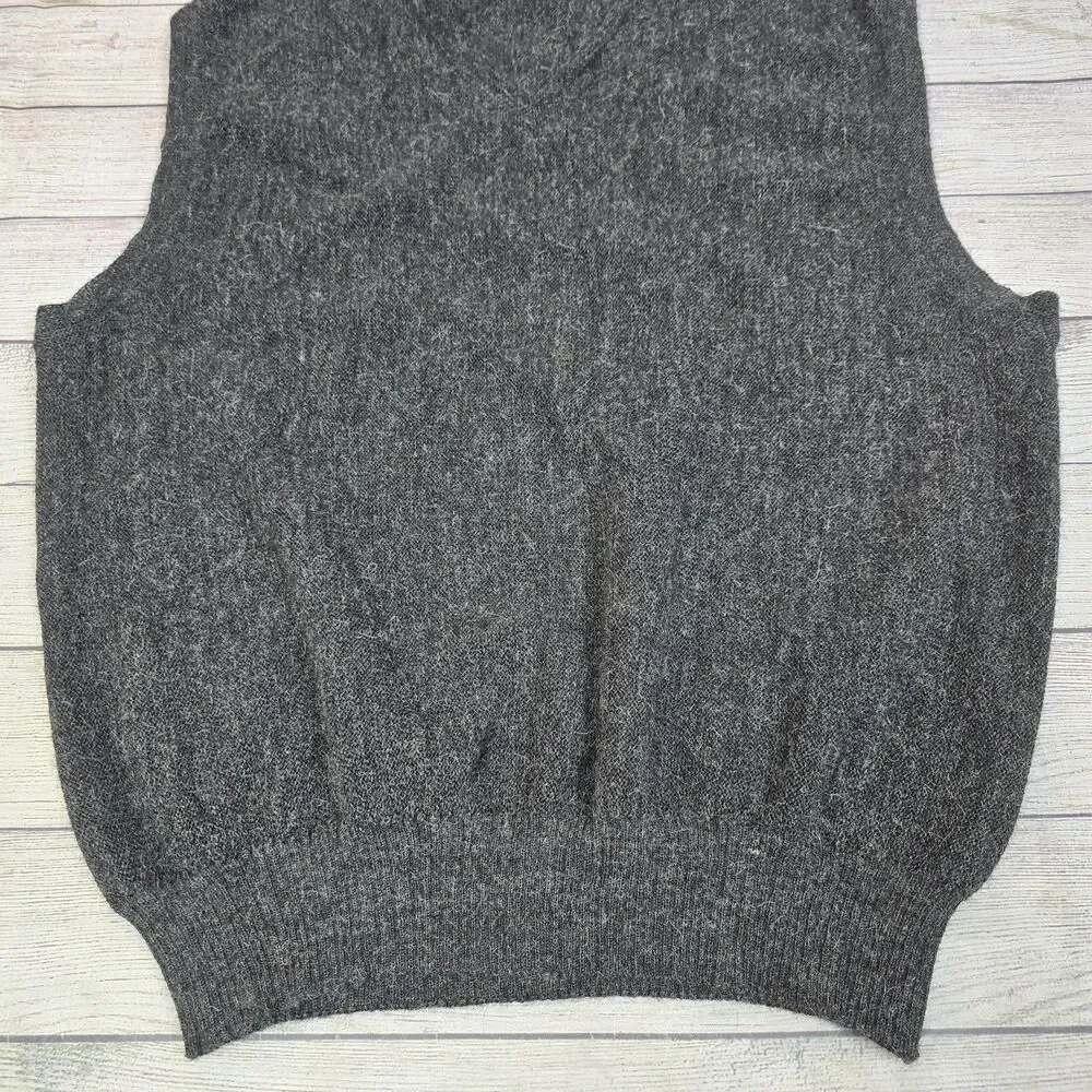 Vintage Carbery Ireland Alpaca Sweater Gray Knit Vest Made in Ireland Men's XL